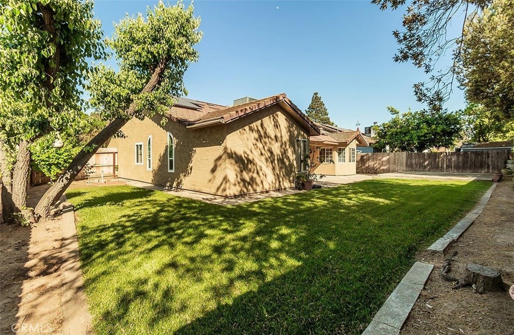 6155 N Haslam ave, Fresno, CA 93711