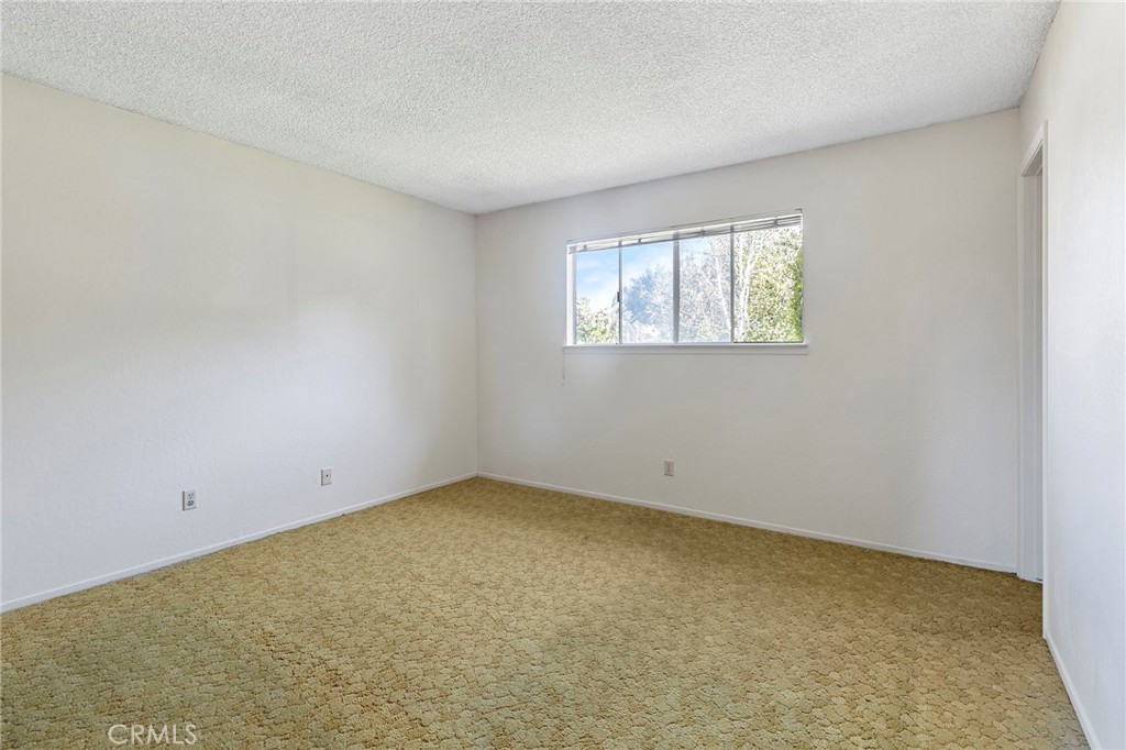 2151 W Pico Ave, Fresno, CA 93705