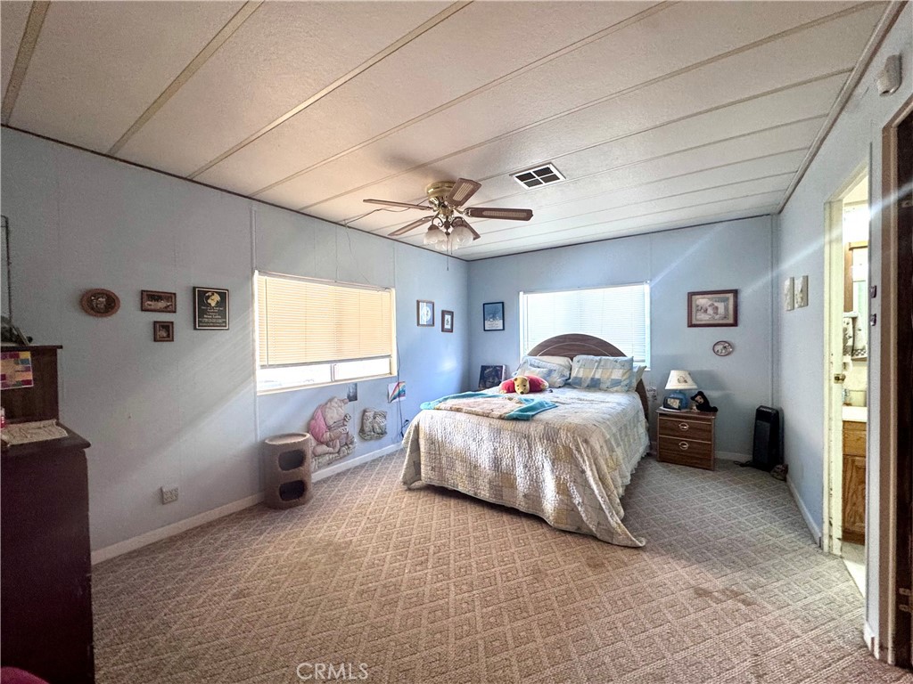 1218 Cleveland Ave #152, Madera, CA 93638