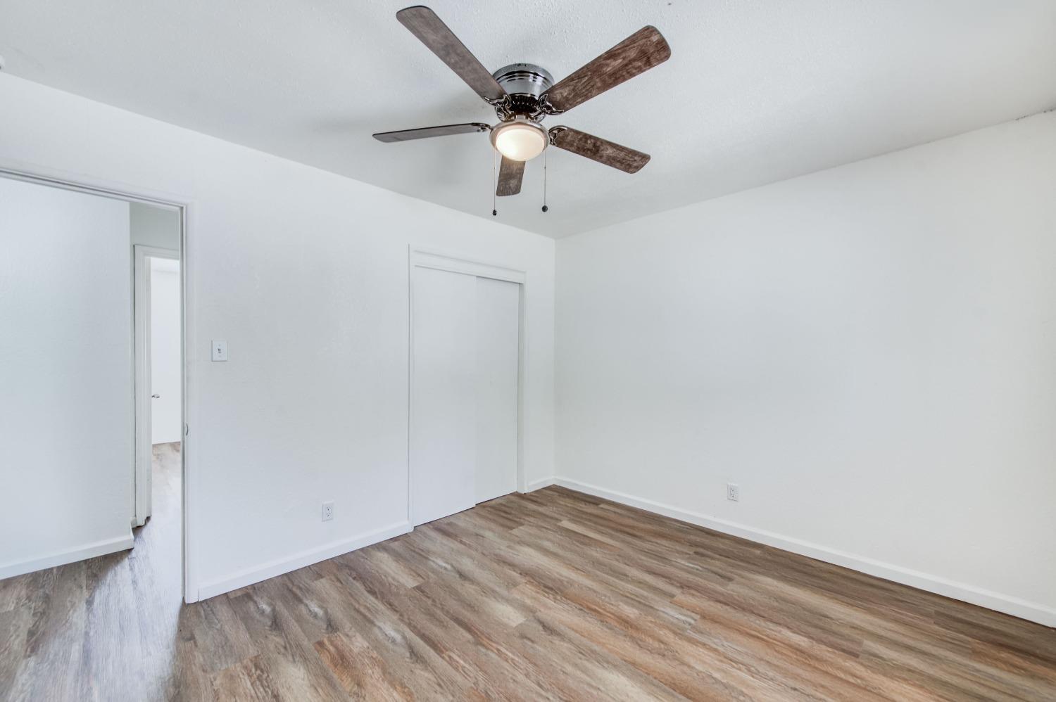 1838 S Whitney Ave, Fresno, CA 93702