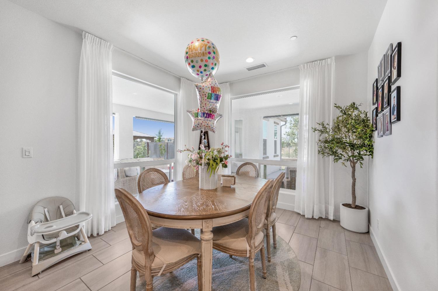 4494 Little Canyon Dr, Madera, CA 93636