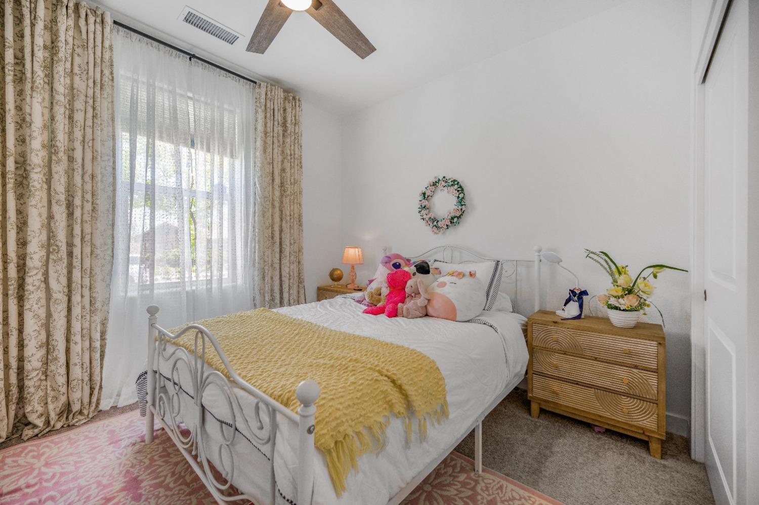 4494 Little Canyon Dr, Madera, CA 93636