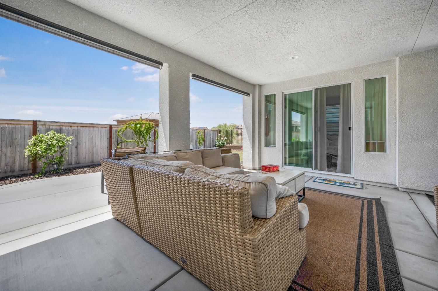 4494 Little Canyon Dr, Madera, CA 93636