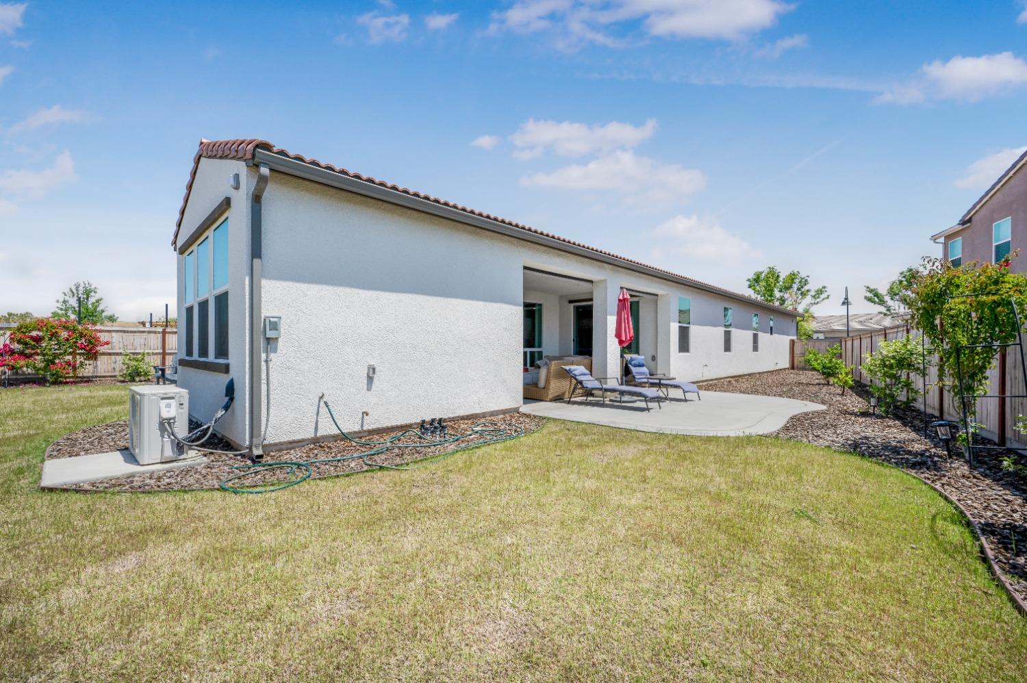 4494 Little Canyon Dr, Madera, CA 93636