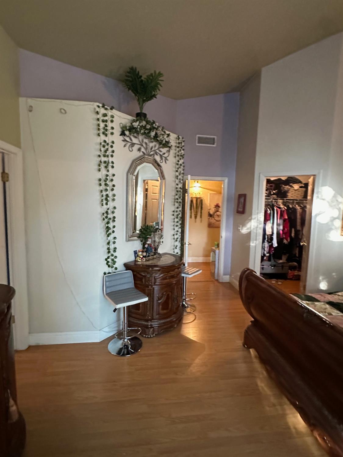 6675 N Lola Ave, Fresno, CA 93722