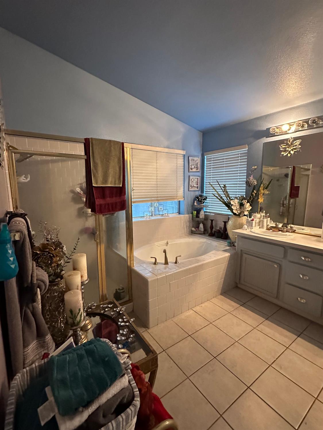 6675 N Lola Ave, Fresno, CA 93722