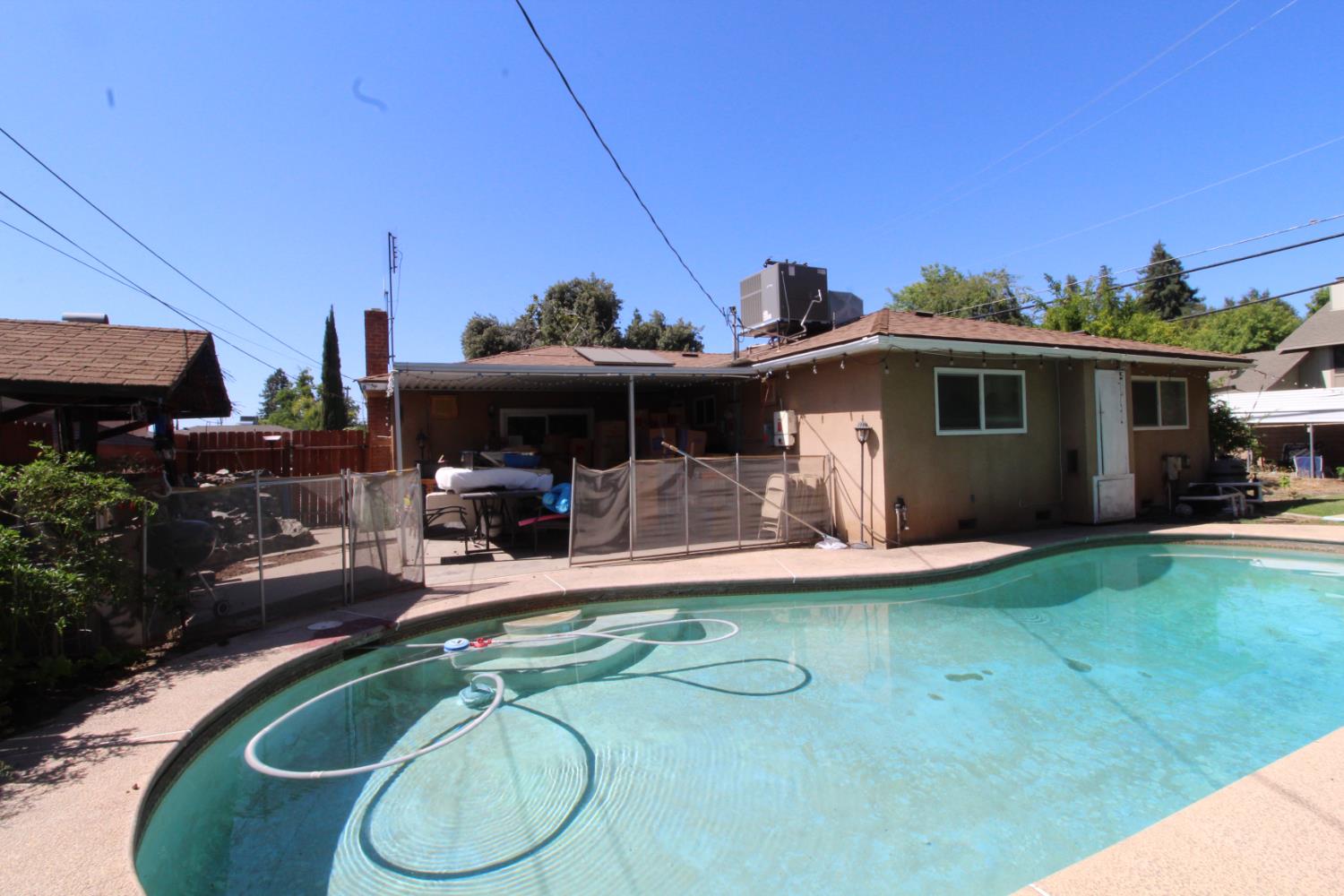 4705 E Santa Ana Ave, Fresno, CA 93726