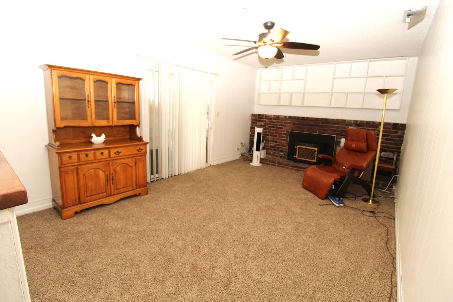 4705 E Santa Ana Ave, Fresno, CA 93726