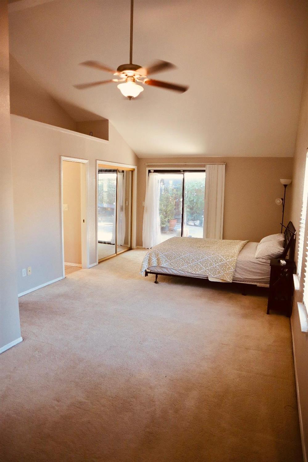 6296 N Lodi Ave, Fresno, CA 93722