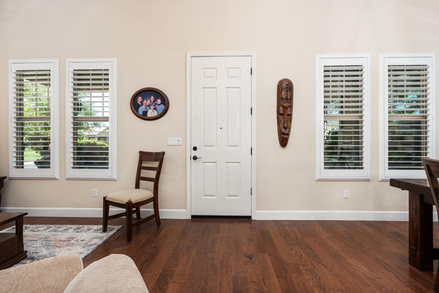 3236 Ashcroft Ave, Clovis, CA 93619