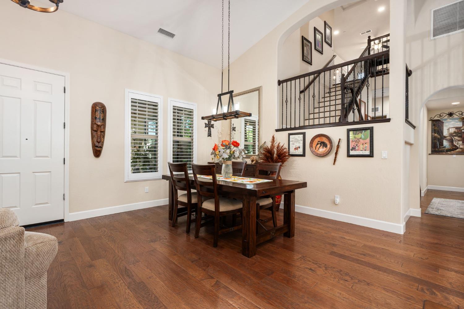 3236 Ashcroft Ave, Clovis, CA 93619