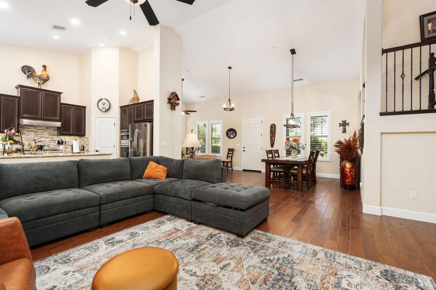 3236 Ashcroft Ave, Clovis, CA 93619