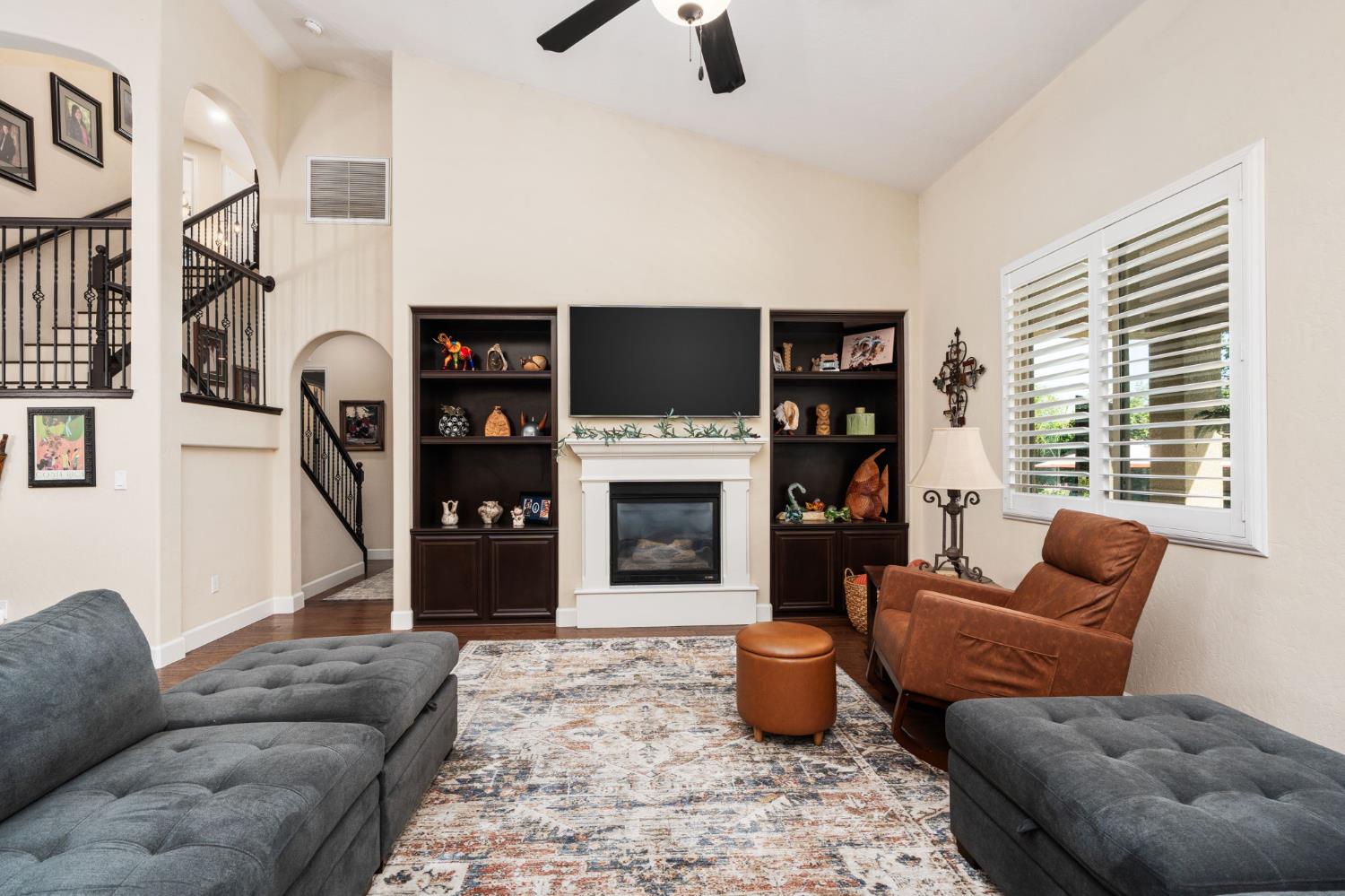 3236 Ashcroft Ave, Clovis, CA 93619