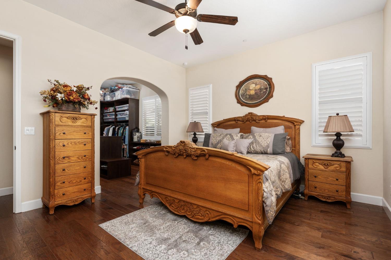 3236 Ashcroft Ave, Clovis, CA 93619
