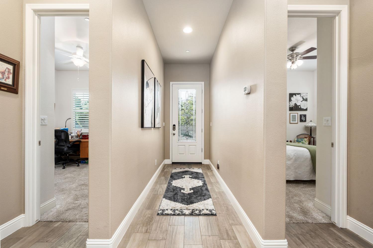 2237 Donner Ave, Clovis, CA 93611