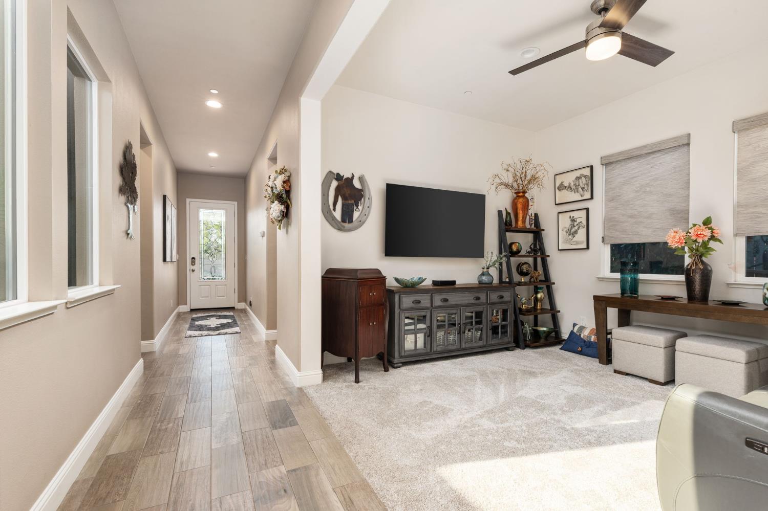 2237 Donner Ave, Clovis, CA 93611