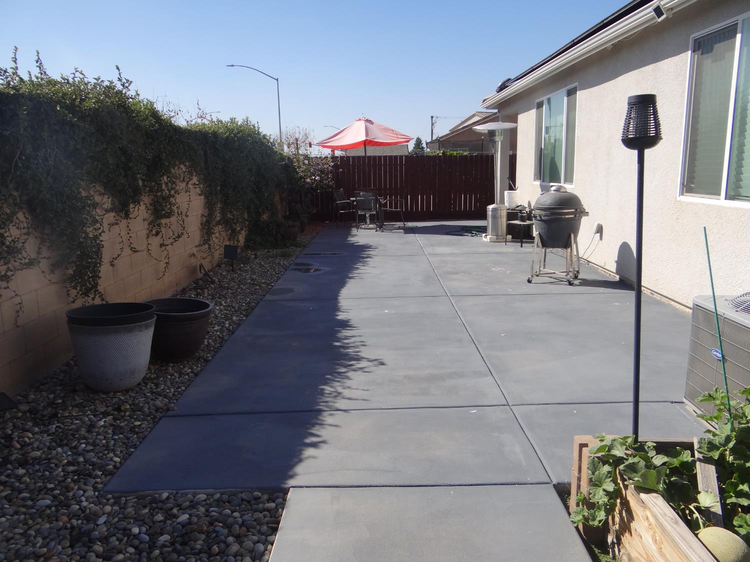 6445 W Pico Ave, Fresno, CA 93723