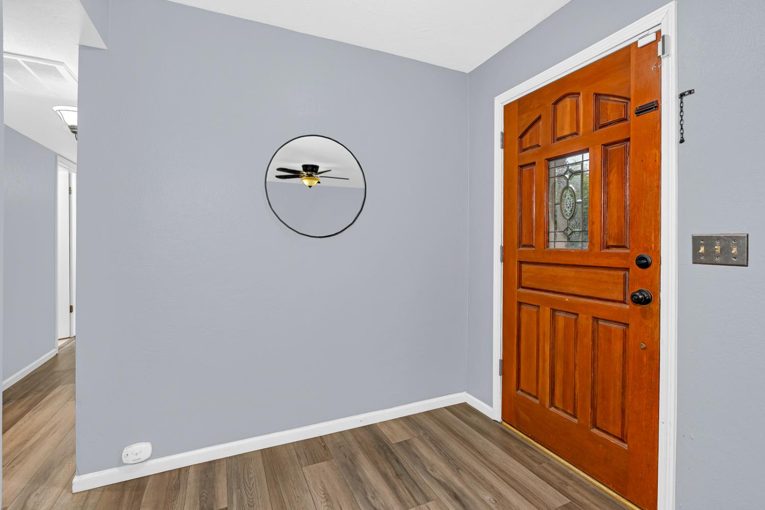 1188 W Pinedale Ave, Fresno, CA 93711