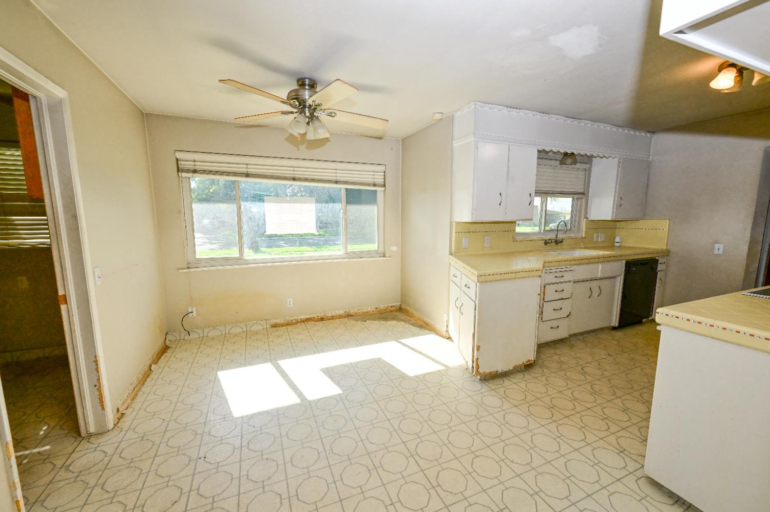 4565 E Normal Ave, Fresno, CA 93703