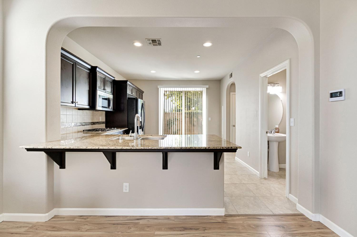 1500 N Encoure Way, Clovis, CA 93619