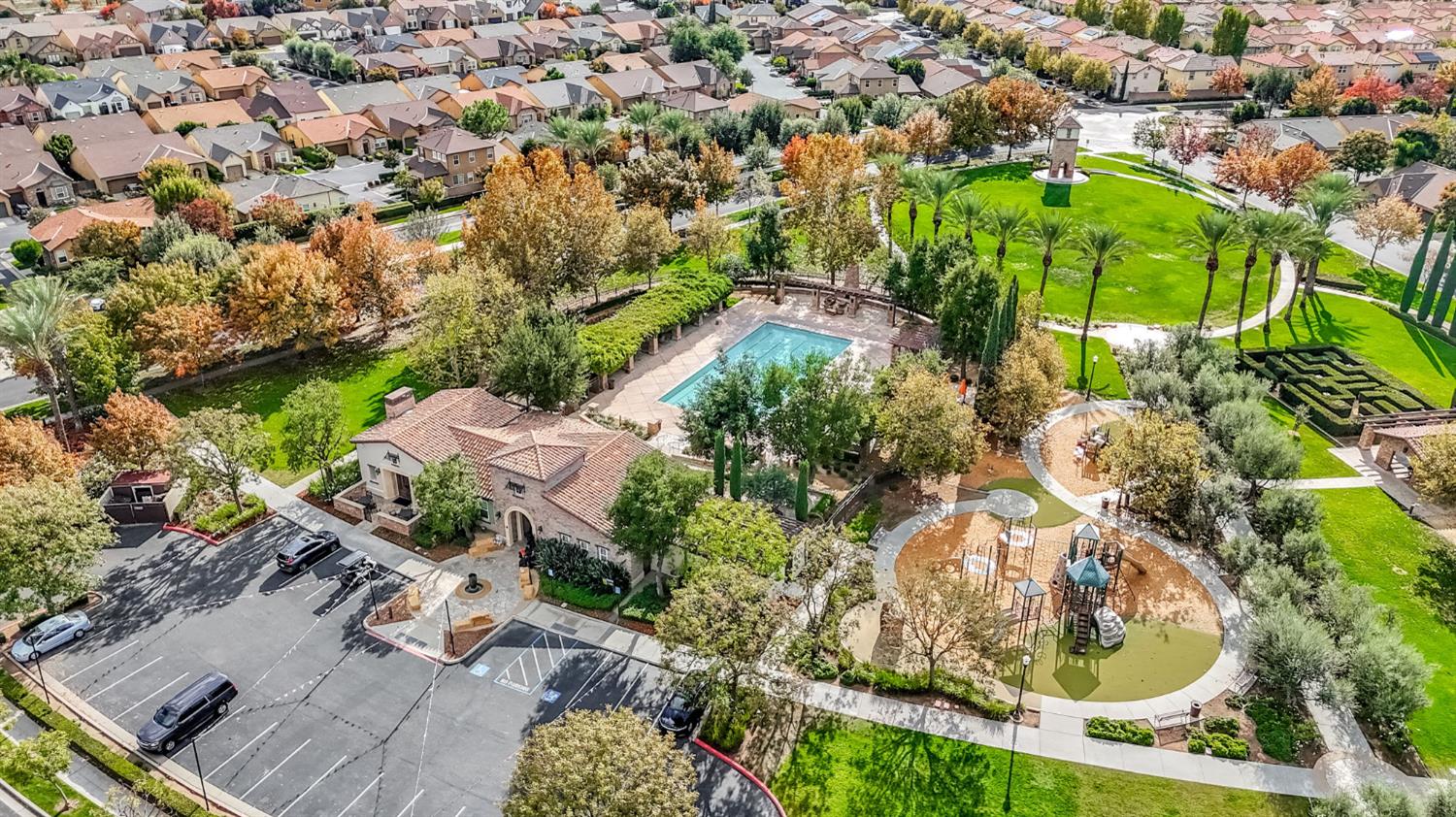 1500 N Encoure Way, Clovis, CA 93619