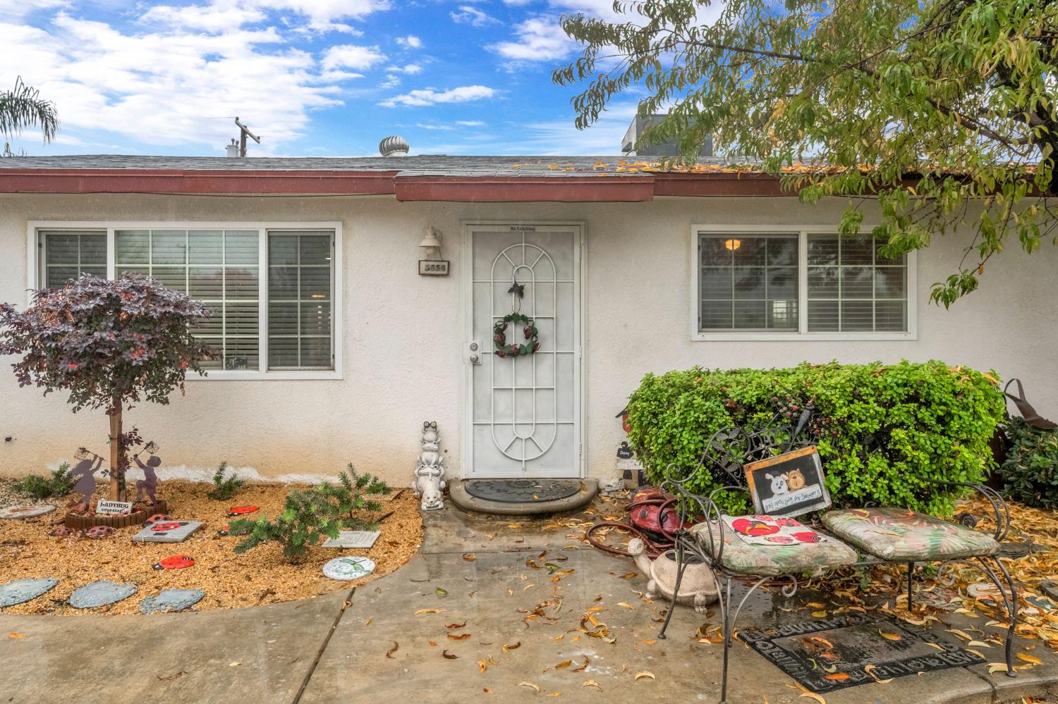 5658 E Bernadine, Fresno, CA 93727