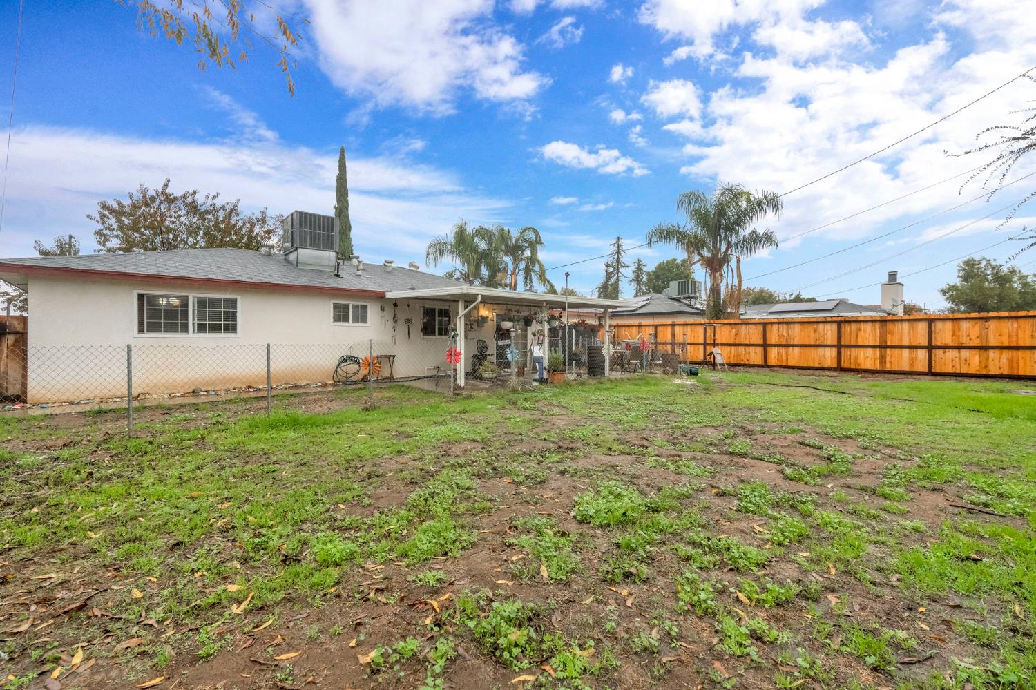 5658 E Bernadine, Fresno, CA 93727