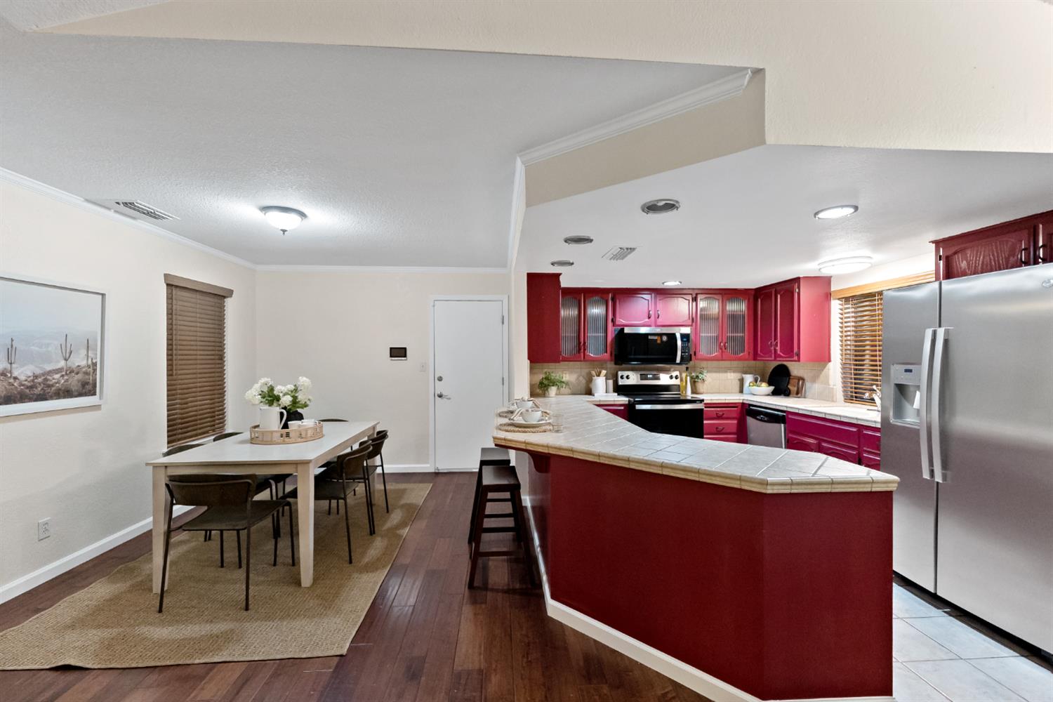 304 E Omaha Ave, Fresno, CA 93720