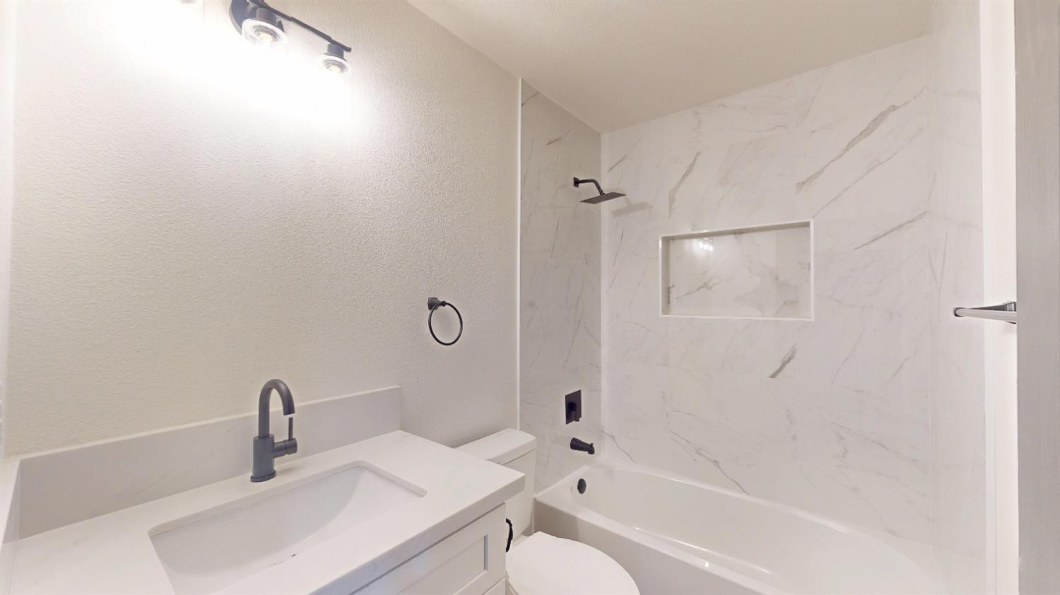 11850 Topper Rd, Madera, CA 93636