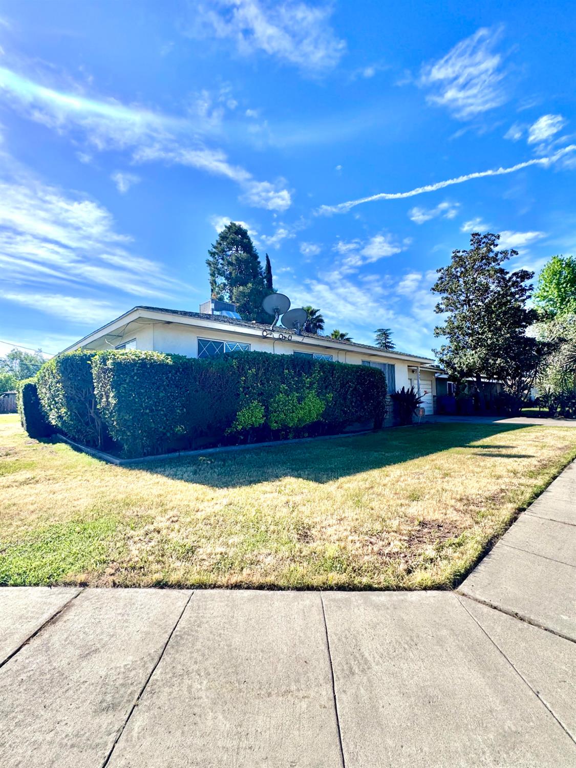 701 Ventura Ave, Chowchilla, CA 93610