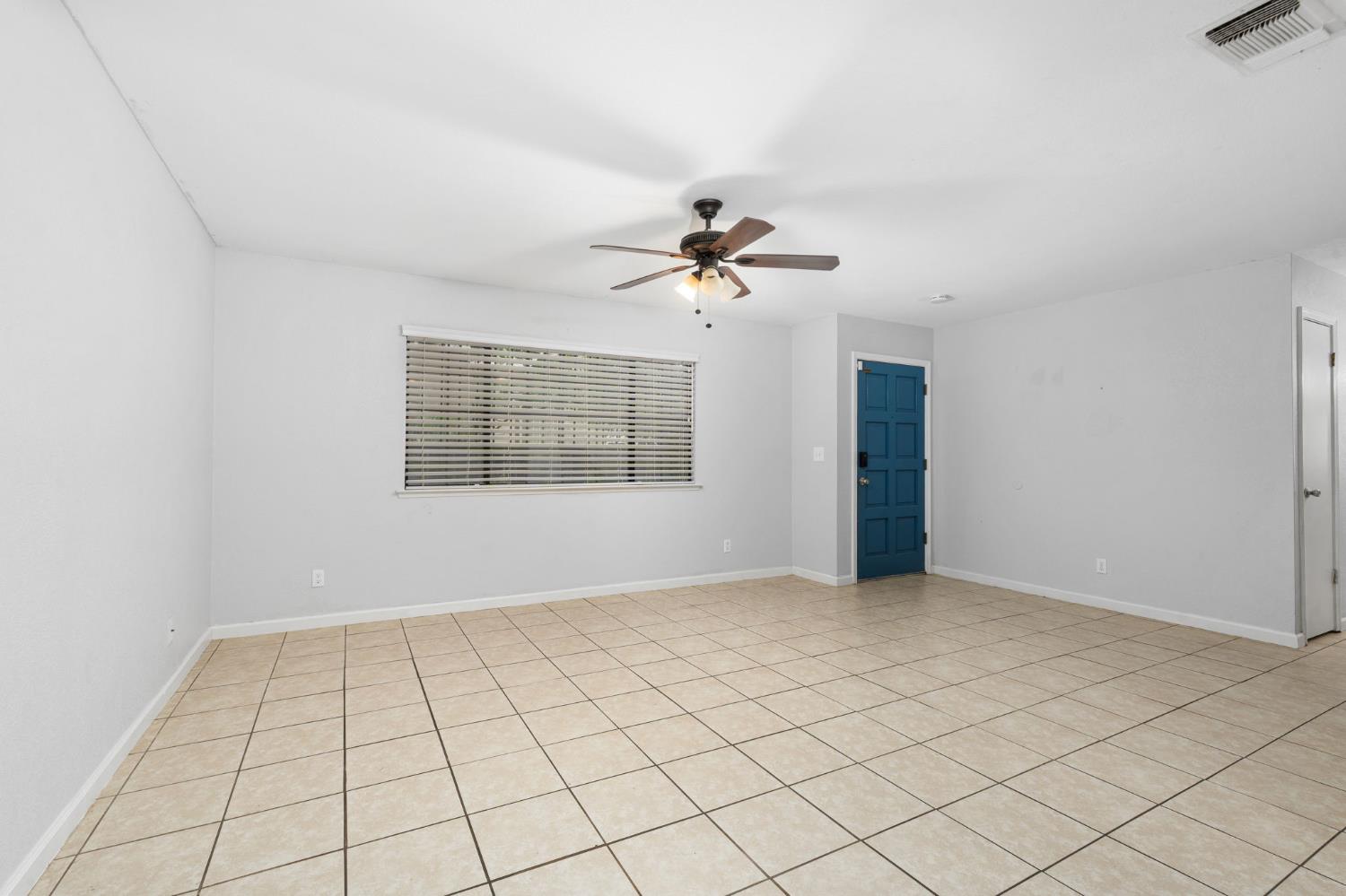 2730 N Wishon Ave, Fresno, CA 93704