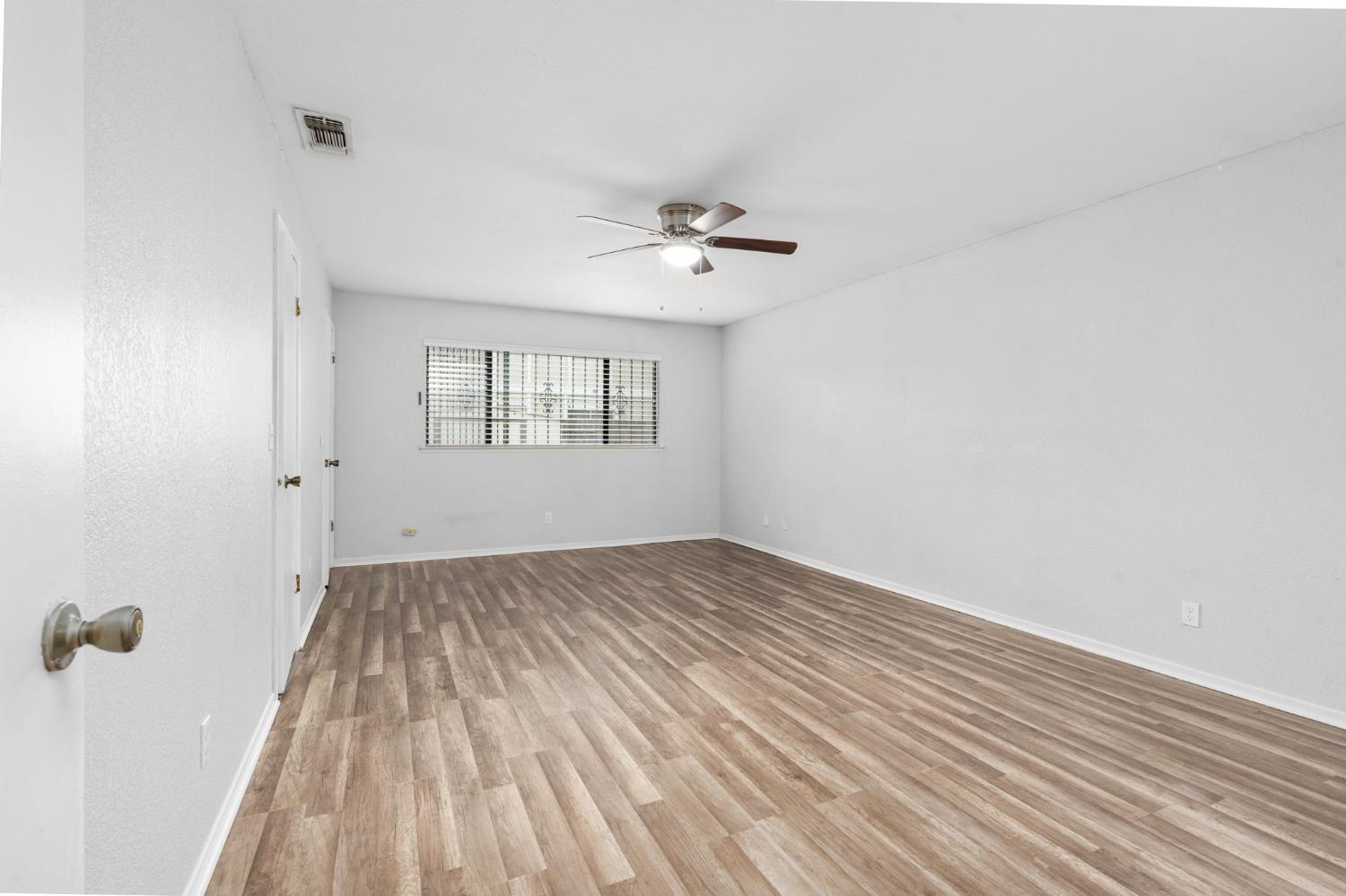 2730 N Wishon Ave, Fresno, CA 93704