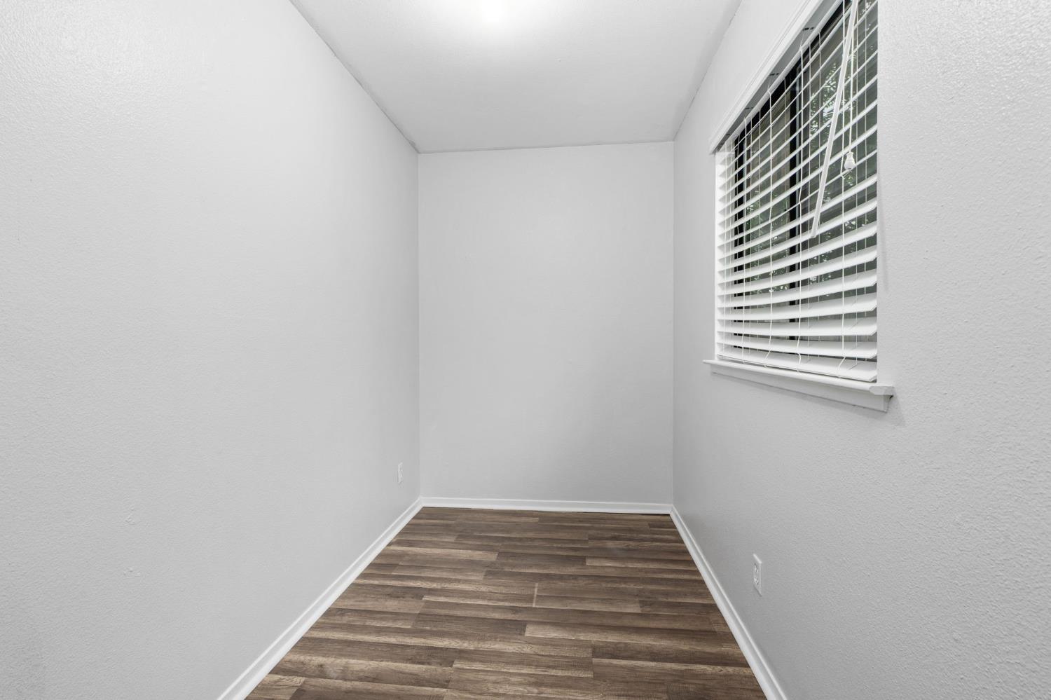 2730 N Wishon Ave, Fresno, CA 93704